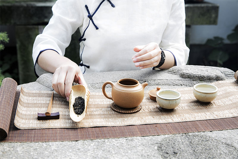 茶艺养生：一杯茶里的健康智慧